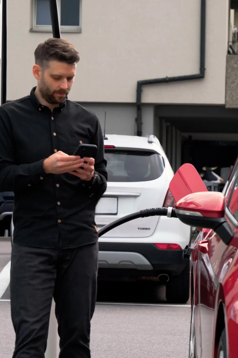 Screenshot_Elektroauto_laden_Schweiz_Erklärvideo_2025